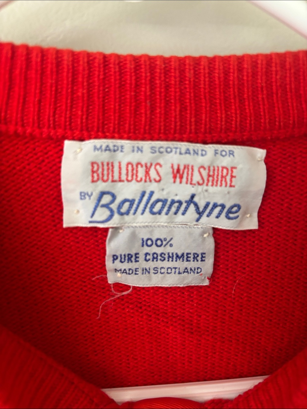 Ballantyne Cashmere Vibrant Red Button-Front Crewneck Cardigan - Picture 2 of 7